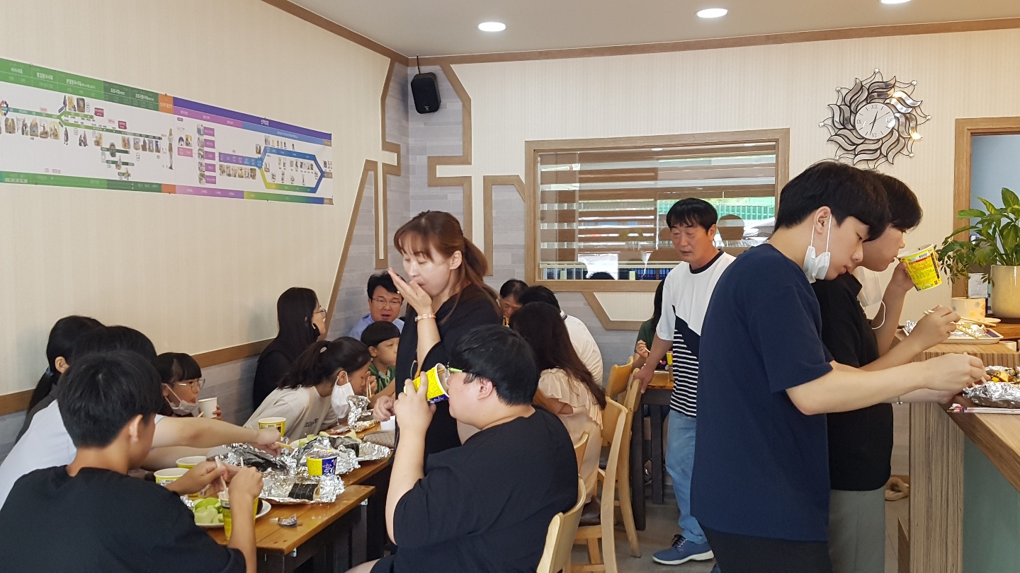KakaoTalk_20220810_121105494.jpg